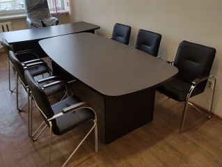 КЭ11 Стол переговорный для офиса
